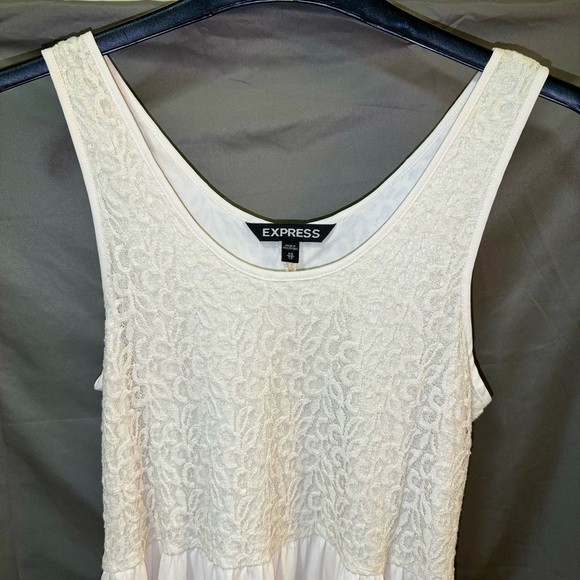 Beautiful Summer Mini Dress - Express - XS TP - Picture 4 of 5